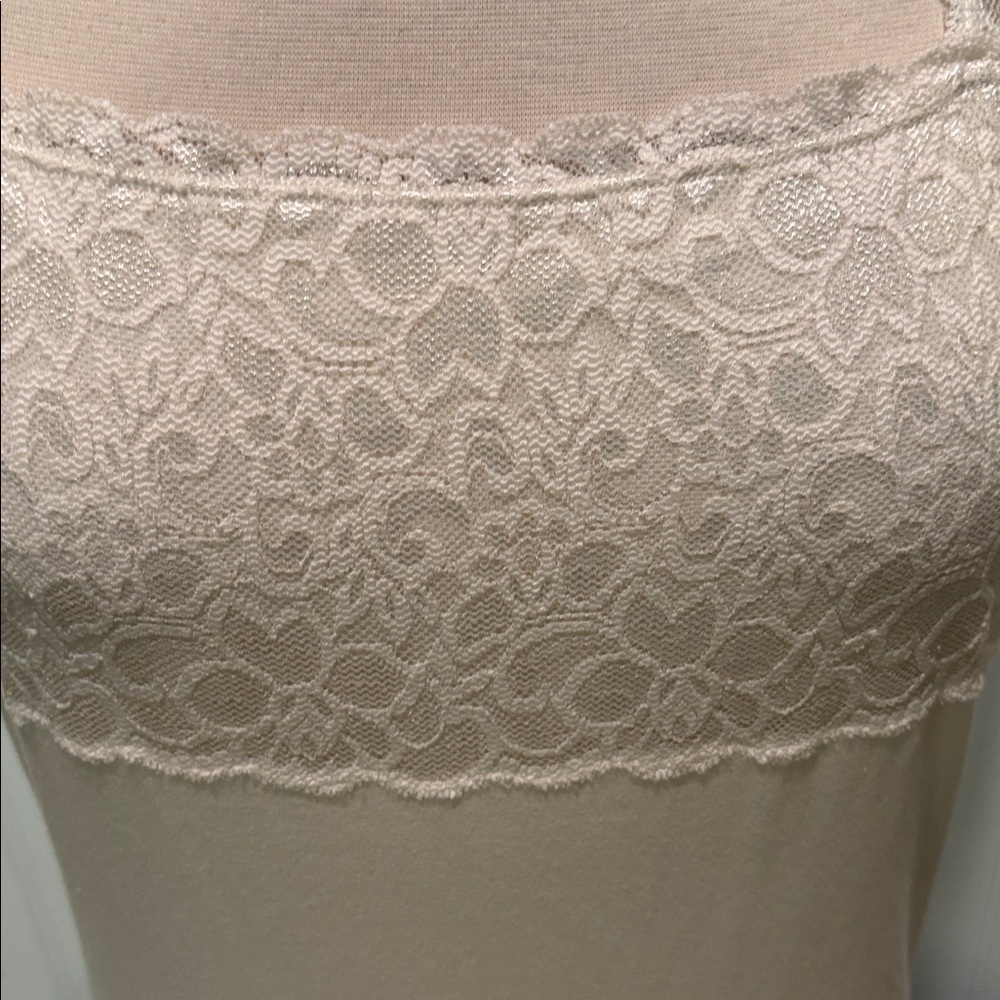 NWT Steve Lace Trim Cream Camisole Size M - Picture 2 of 6